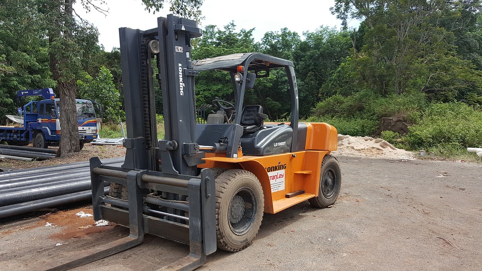 Old Forklift Buying In Melbourne Any Make or Model Call 0478 585 540